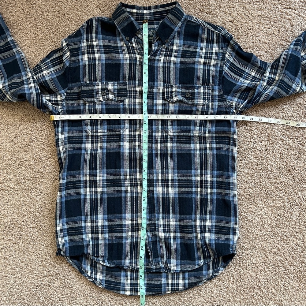 Faded Glory Flannel Navy White Plaid Button Down Shirt Size Small (34-36) - Picture 5 of 6